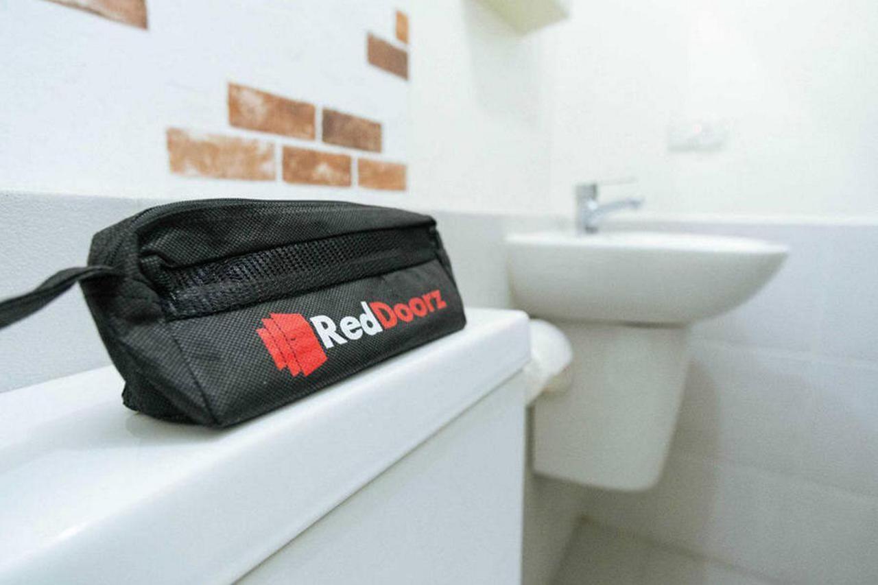 Reddoorz Plus At Panorama Villas Batu باتو المظهر الخارجي الصورة