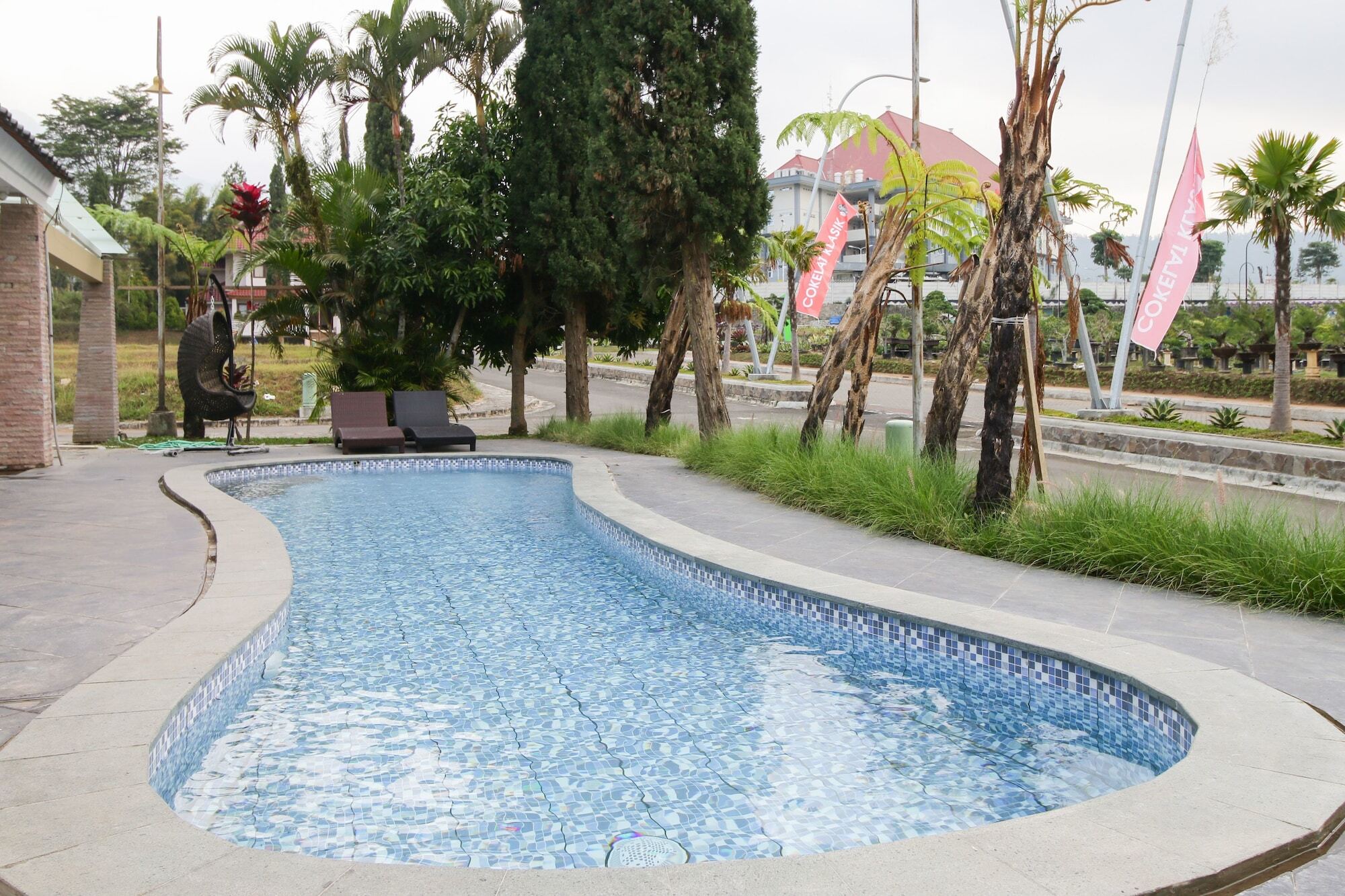 Reddoorz Plus At Panorama Villas Batu باتو المظهر الخارجي الصورة